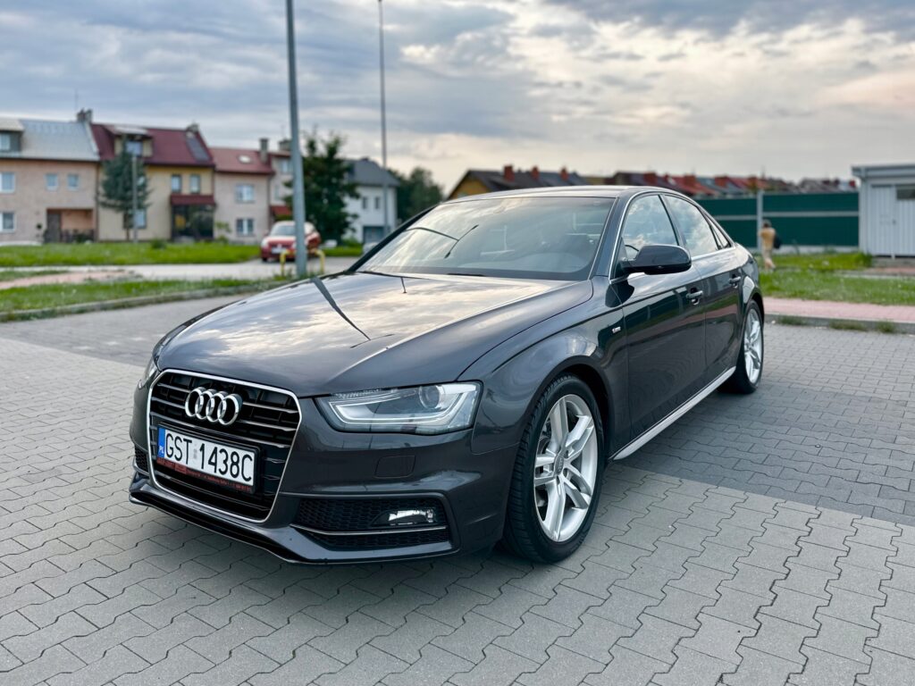 Audi-A4-B8-poliftingowej-sedan-s-line