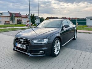 Audi-A4-B8-poliftingowej-sedan-s-line